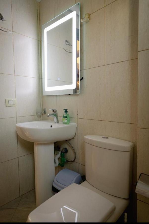 Villa Apartments S&F City Centre 티라나 외부 사진
