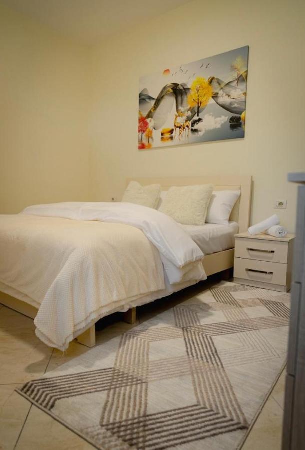 Villa Apartments S&F City Centre 티라나 외부 사진