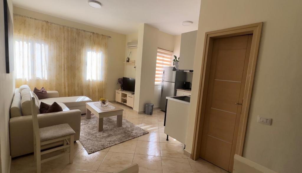 Villa Apartments S&F City Centre 티라나 외부 사진