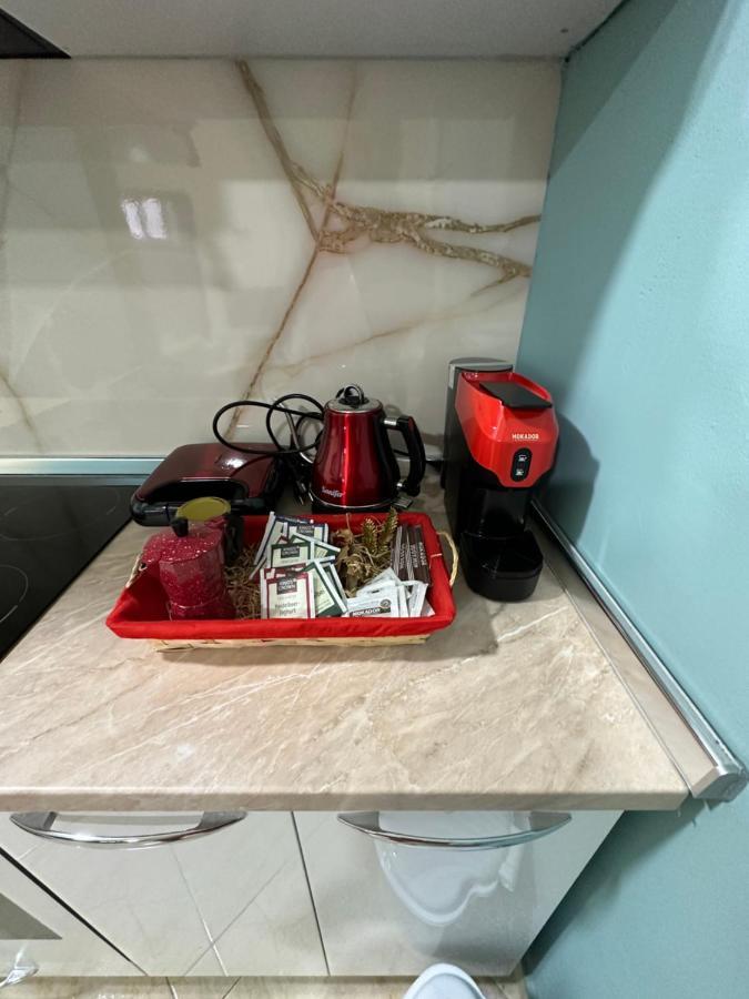 Villa Apartments S&F City Centre 티라나 외부 사진