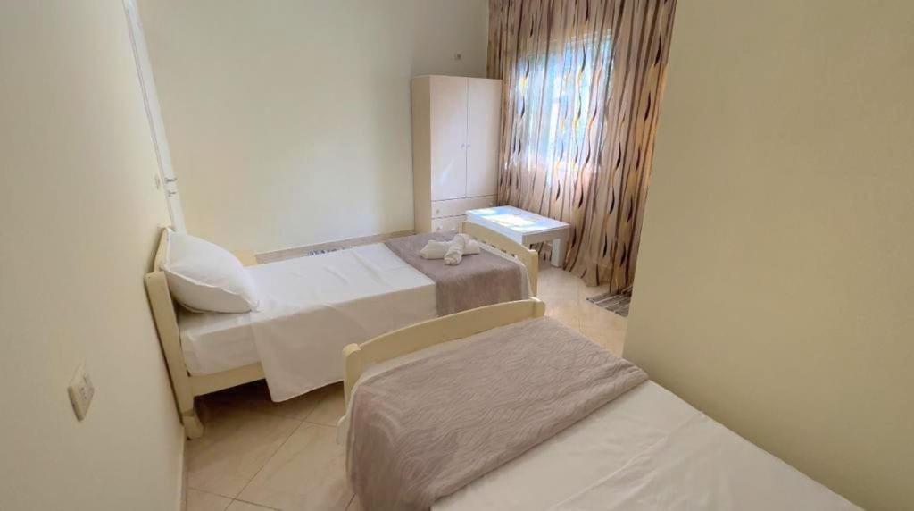 Villa Apartments S&F City Centre 티라나 외부 사진