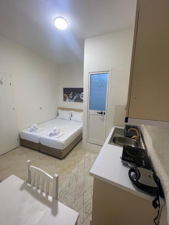 Villa Apartments S&F City Centre 티라나 외부 사진