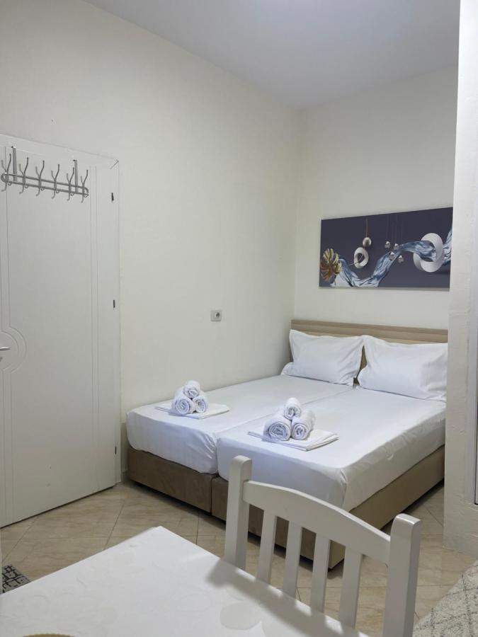 Villa Apartments S&F City Centre 티라나 외부 사진